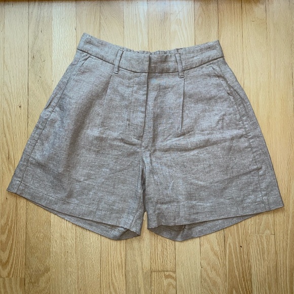 Extra High-Waisted Taylor Linen-Blend Trouser Shorts -- 5-inch inseam - Picture 1 of 5
